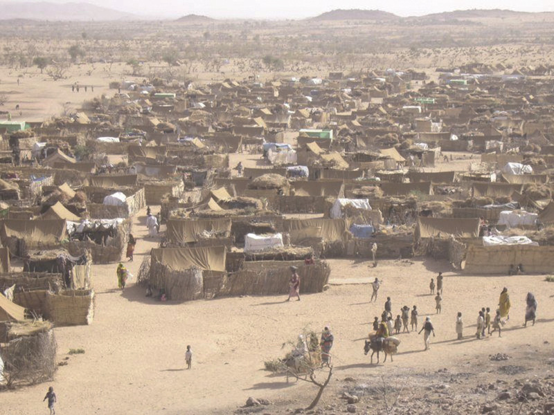 Darfur_refugee_camp_in_Chad.tif